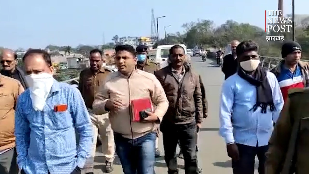 नकाबपोश अपराधियों ने दिनदहाड़े  की  लाखों रुपए की छिनतई, दहशत में लोग