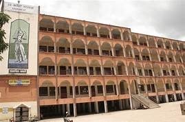 व्यवसायी की हत्या के तीन दोषियों को उम्र कैद के साथ 20 हजार  का आर्थिक जुर्माना