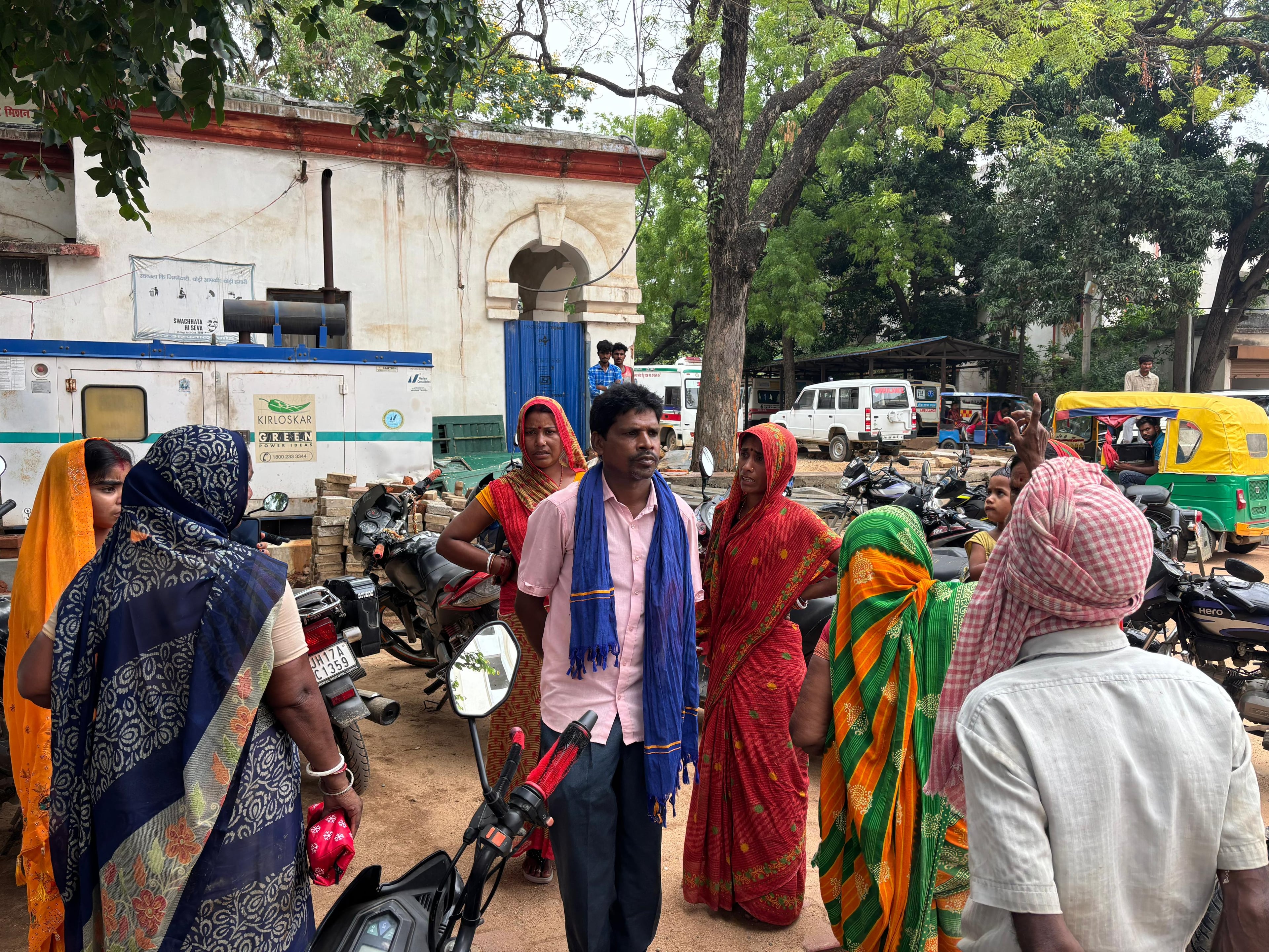 दो माह पूर्व हुए प्रेम विवाह का हुआ दुखद अंत, घर के अन्दर फंदे से लटकती मिली नवविवाहिता, पति और घरवाले हैं फरार