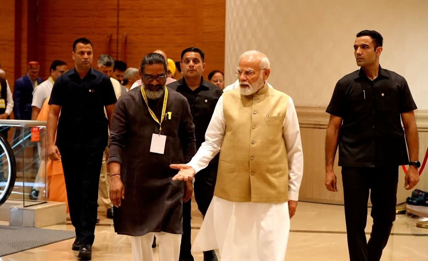 नीति आयोग की बैठक में झारखंड के मुद्दों को सीएम ने पीएम मोदी के पास रखा, जानिए क्या हुई पूरी चर्चा