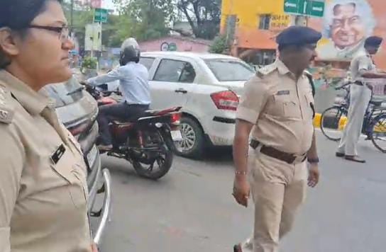 पटना फायरिंग कांड के बाद हरकत में आई पुलिस, चप्पे-चप्पे पर ली जा रही है तलाशी, पढ़ें क्या कह रही है पुलिस