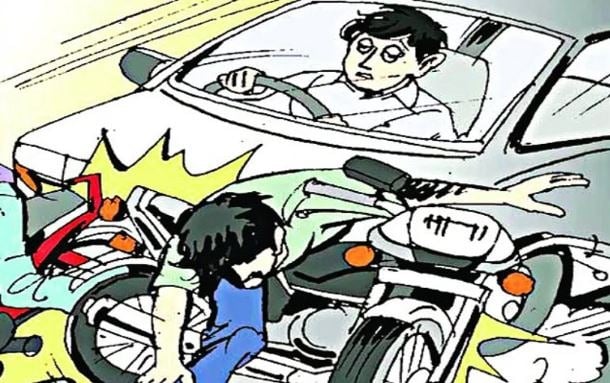 कार और बाइक की टक्कर में पिता-पुत्री की दर्दनाक मौत, पत्नी व दो बच्चे गंभीर रूप से घायल