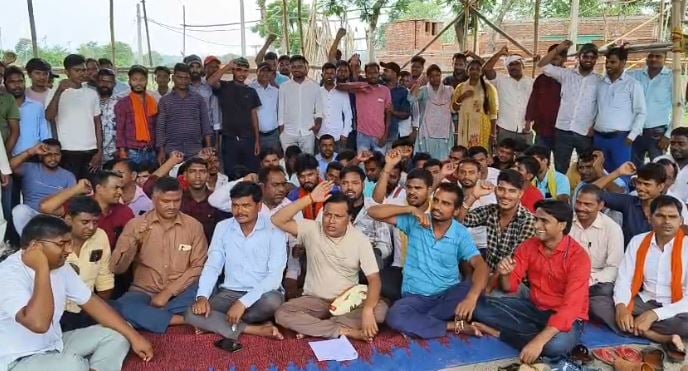 गिरिडीह में 108 एंबुलेंस सेवा ठप! हड़ताल पर गए कर्मी, मरीजों की बढ़ी परेशानी