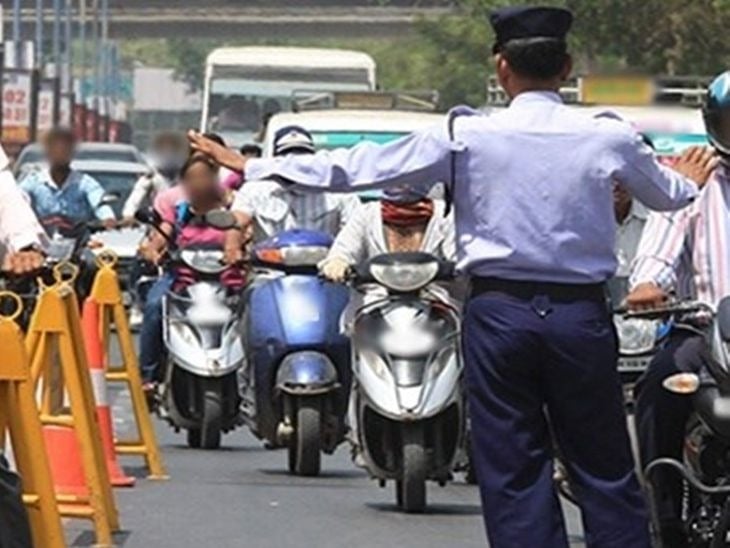 बड़ी कार्रवाई: ड्यूटी में बरती लापरवाही तो ट्रैफिक पुलिसकर्मियों पर गिरी गाज, SP ने 19 महिला समेत 24 पुलिसकर्मियों को किया सस्पेंड