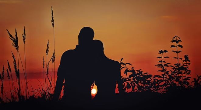 18 साल तक साथ-साथ लिव-इन रिलेशन में रहे, अब बुजुर्ग बोलता है कि इस महिला से मेरा पीछा छुड़वा दो, पढ़े पूरा मामला