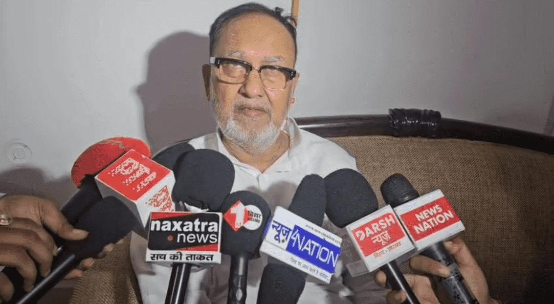 लालू यादव 13वीं बार RJD अध्यक्ष बनने को तैयार, पार्टी में नेतृत्व परिवर्तन की अटकलों पर विराम, जानें कब होगा नामांकन