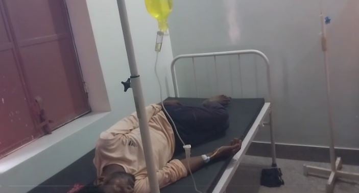 देवीपुर में आकाशीय बिजली गिरने से दो घायल, स्थानीय अस्पताल में चल रहा इलाज