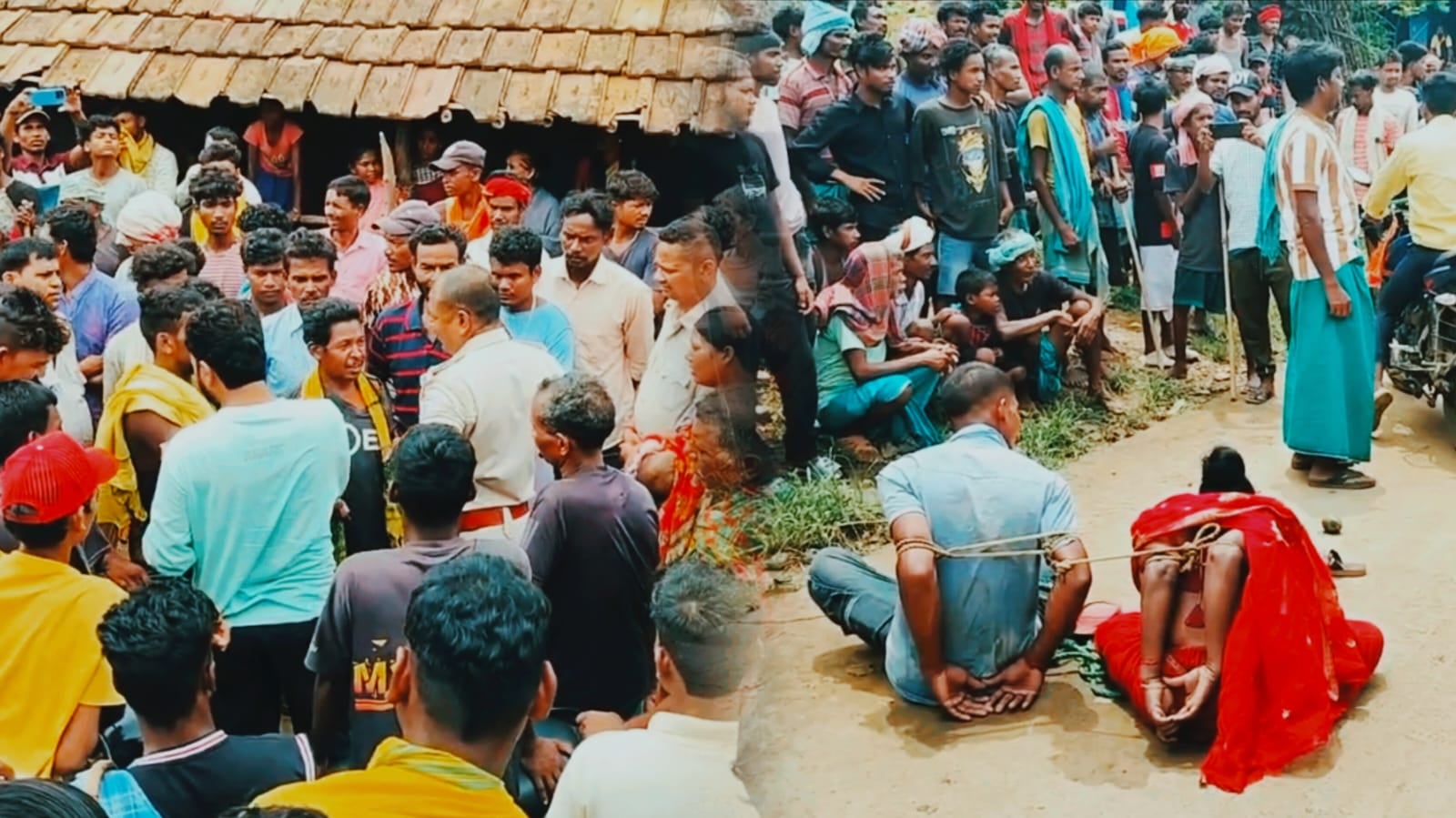 प्रेमी के साथ गुलु गुलु करते पकड़ी गई चार बच्चों की मां, ग्रामीणों ने पकड़ा तो कर दिया ये हाल!