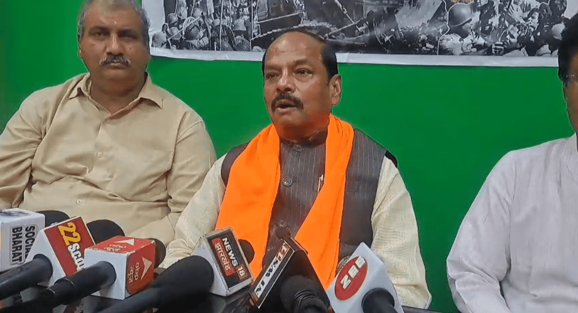 जमशेदपुर:आपातकाल की 50वीं वर्षगांठ पर रघुवर दास ने याद किए संघर्ष के दिन, कहा-जेल में बिताए एक माह