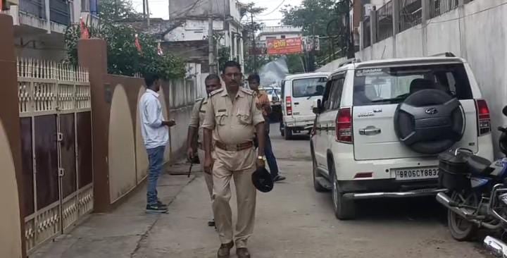 बिहार के चार जिलों में  सुबह से चल रही है EOU की रेड, अब तराज्य खाद्य निगम के लेखपाल राजेश कुमार की आय से 201.94% अधिक संपत्ति उजागर