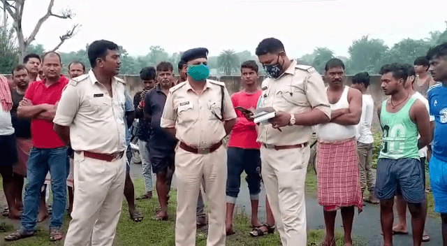 धनबादः फंदे से झूलता मिला युवक का शव,  पुलिस जुटी जांच में