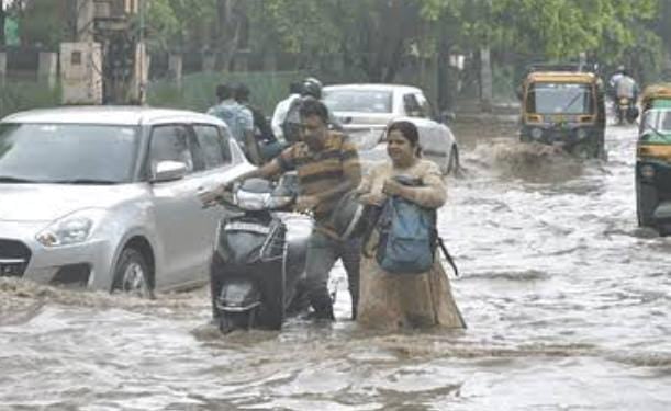 Weather Alert:अगले 72 घंटे तक लातेहार, हजारीबाग समेत इन सात जिलों में भारी बारिश की चेतावनी,पढ़ें 7 जुलाई तक कैसा रहेगा मौसम का मिजाज