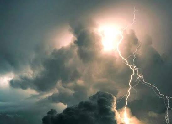 Weather Alert:आज झारखंड के 13 जिलों में दिखेगा निम्न दबाव का असर,गरज के साथ बारिश और वज्रपात, रहें सावधान