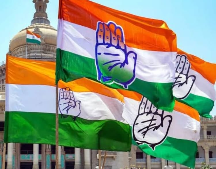 झारखंड कांग्रेस पॉलिटिक्स: प्रदेश अध्यक्ष को तो ऐसे मिला जीवनदान, मंत्रियों को भी मिली चेतावनी, अब आगे क्या,पढ़िए विस्तार से