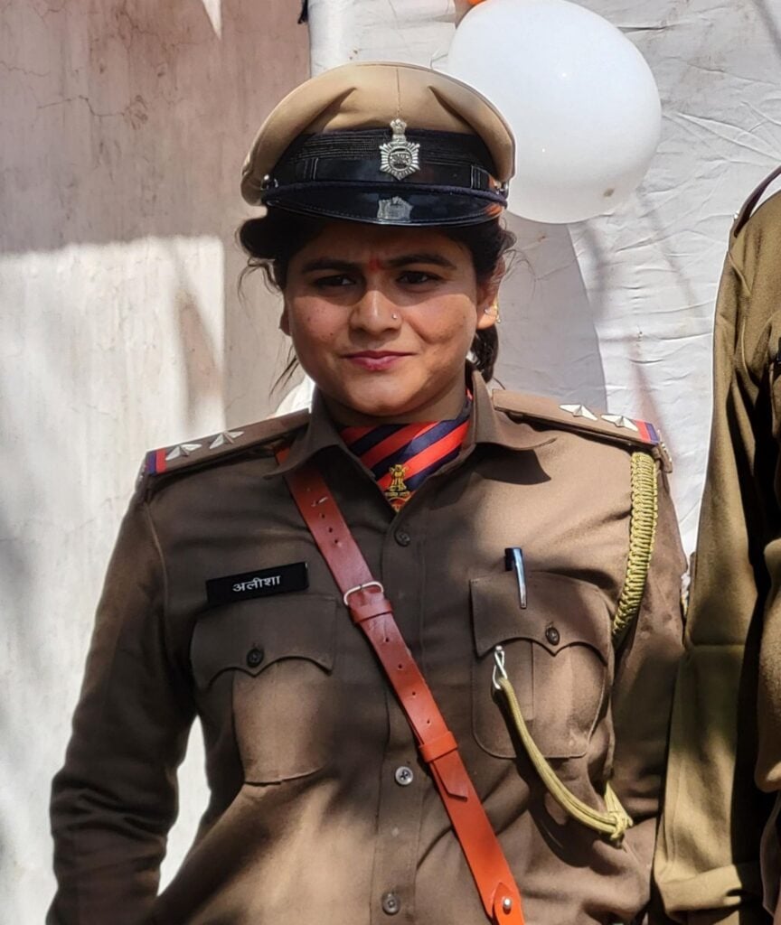 धनबाद के राजगंज की थानेदार का जाति प्रमाण पत्र फर्जी होने की चिठ्ठी पहुंची धनबाद, अब आगे क्या, पढ़िए !