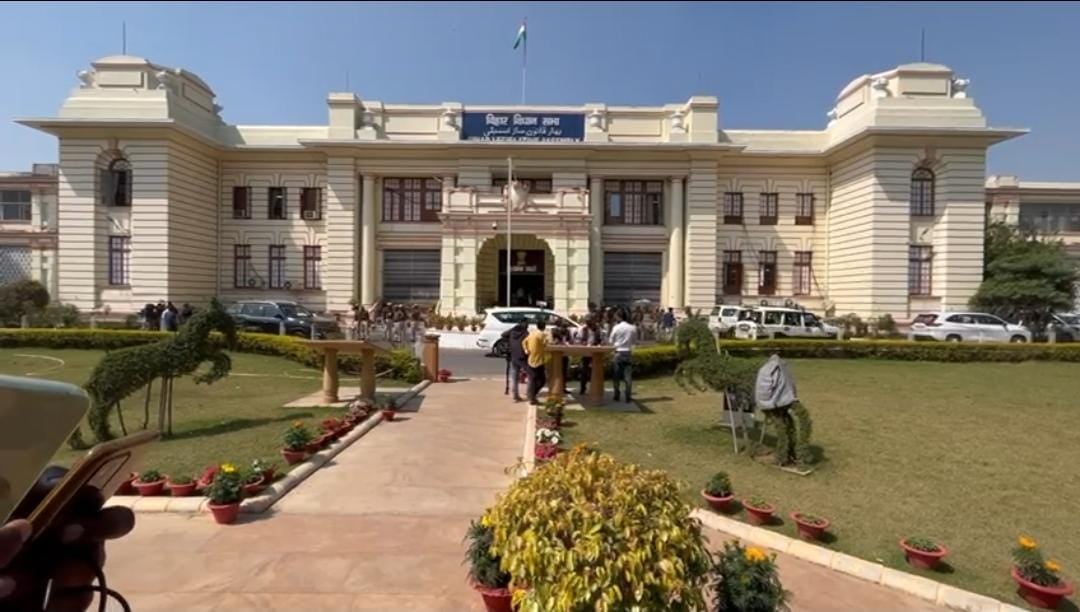 बिहार विधानमंडल का मानसून सत्र कल से, अनुपूरक बजट से होगी शुरुआत, विपक्ष इन मुद्दों पर उठाएगा सवाल