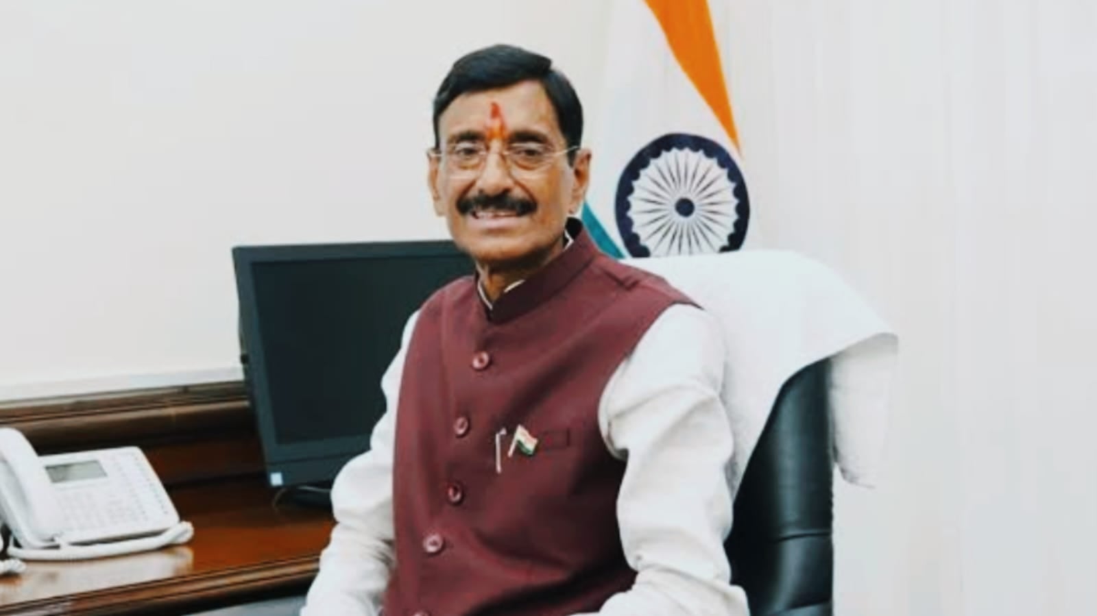 रक्षा राज्य मंत्री संजय सेठ को धमकी देने वाला झारखंड के इस जिले से हुआ गिरफ्तार, जानिए कौन है धमकी देने वाला