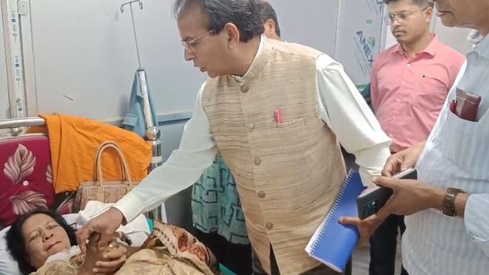 SKMU की कुलपति डॉ कुनूल कंदीर की बिगड़ी तबीयत, PJMCH में भर्ती