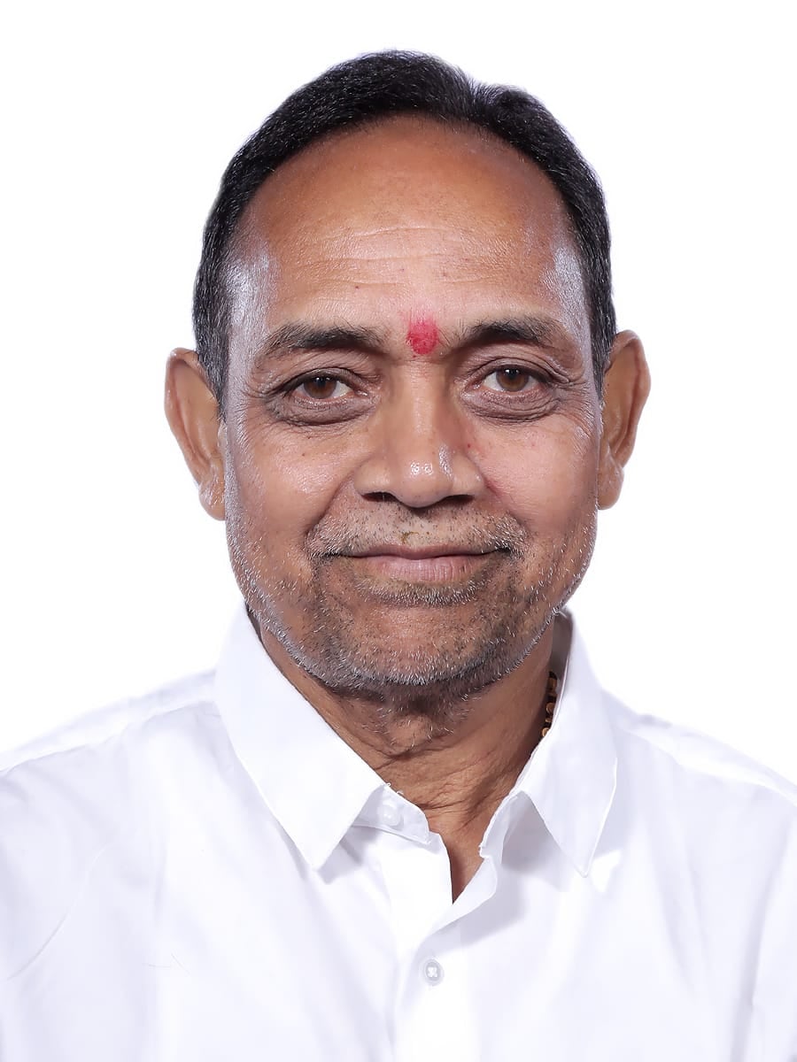 भाषा विवाद : सांसद ने दी सफाई, हमने तो नहीं की मगही, भोजपुरी, अंगिका हटाने की बात !