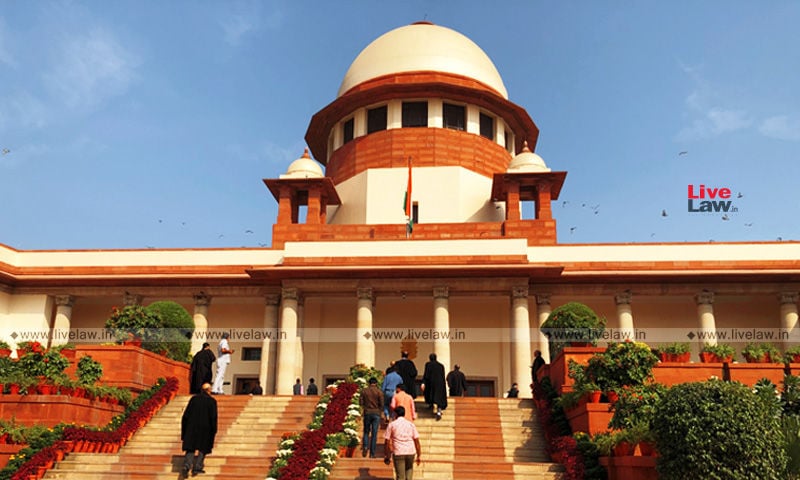 हिजाब विवाद पर सुप्रीम कोर्ट ने सुनवाई से किया इनकार, कहा- पहले हाई कोर्ट का फैसला आने दें
