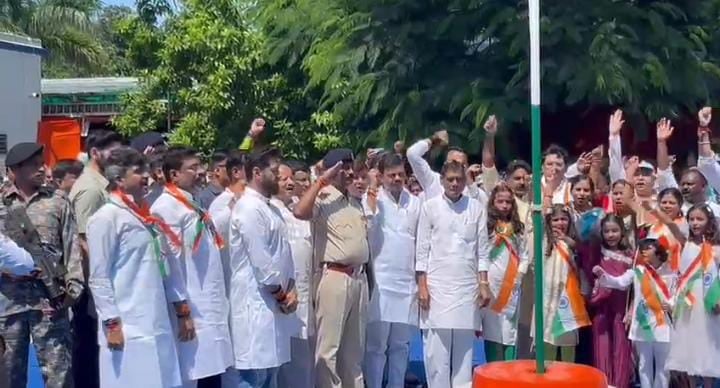 Bihar Politics: चिराग पासवान का विपक्ष पर हमला,कहा राहुल गांधी का बिहार आना भी लोगों को दिग्भ्रमित करना है