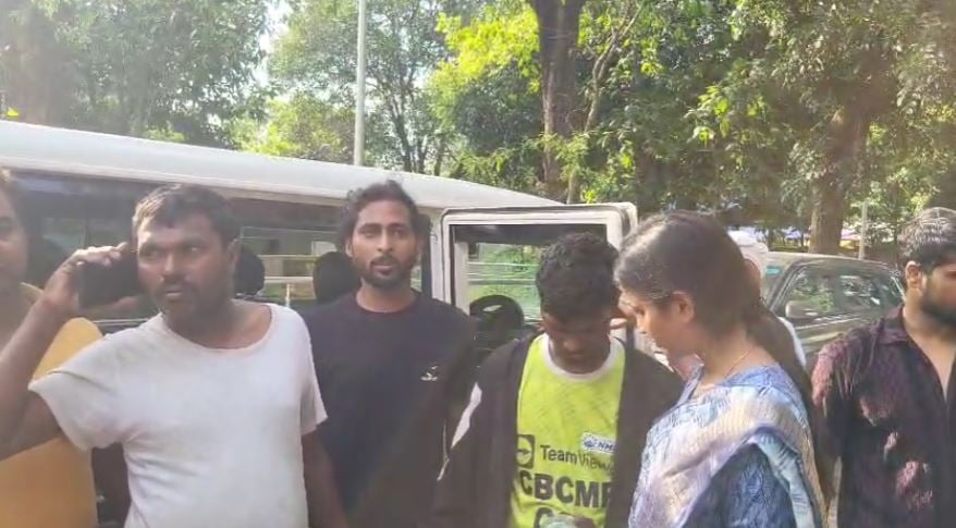 विस्थापितों को उठा कर 10 थाना की पुलिस करती है पिटाई,वीडियो देख कांप जाएगी रूह
