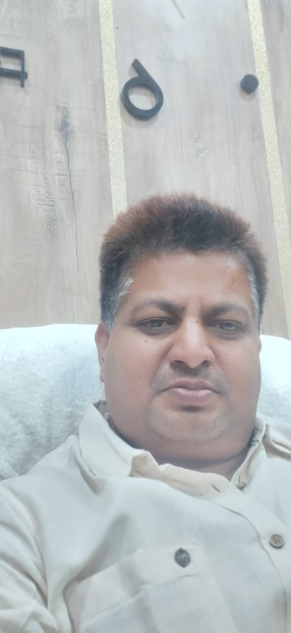 वासेपुर के प्रिंस खान ने धमकाया - तीस  लाख एकमुश्त दो , नहीं तो मरने को तैयार रहो