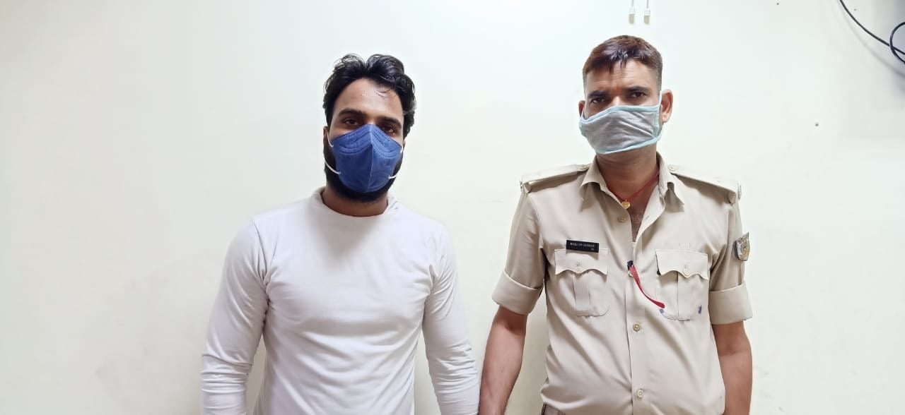 फेसबुक पर मेडिकल उपकरण का विज्ञापन दिखाकर ठगी करने वाला जमशेदपुर में गिरफ्तार