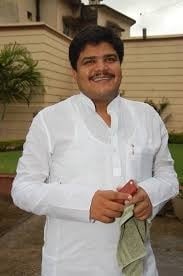 नीरज सिंह हत्याकांड में क्या  साक्ष्य जुटाने में फेल हो गई पुलिस? अगर संजीव सिंह और दूसरे आरोपी कातिल नहीं, तो कौन है असली हत्यारा !