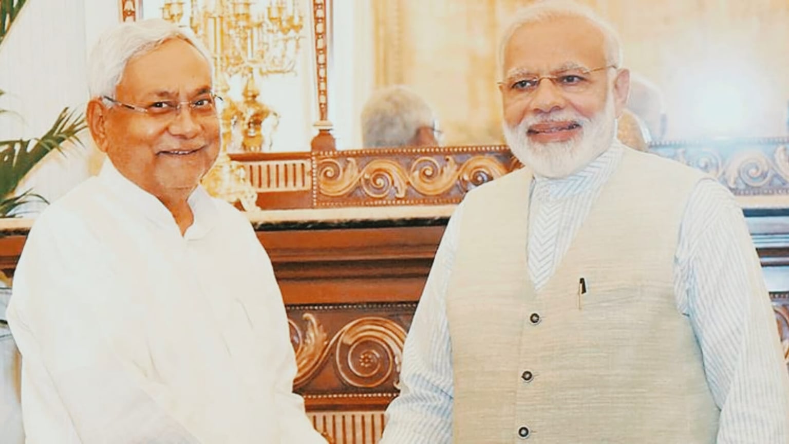 नीतीश कुमार का INDIA गठबंधन पर निशाना: बोले माताओं का अपमान करने वालों को जनता सिखाएगी सबक
