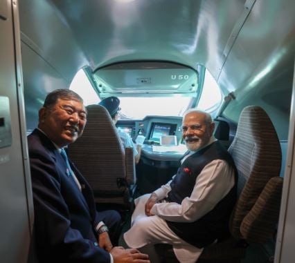 प्रधानमंत्री नरेंद्र मोदी ने जापान में बुलेट ट्रेन की सवारी की, जानिए कैसा था उनका सफर