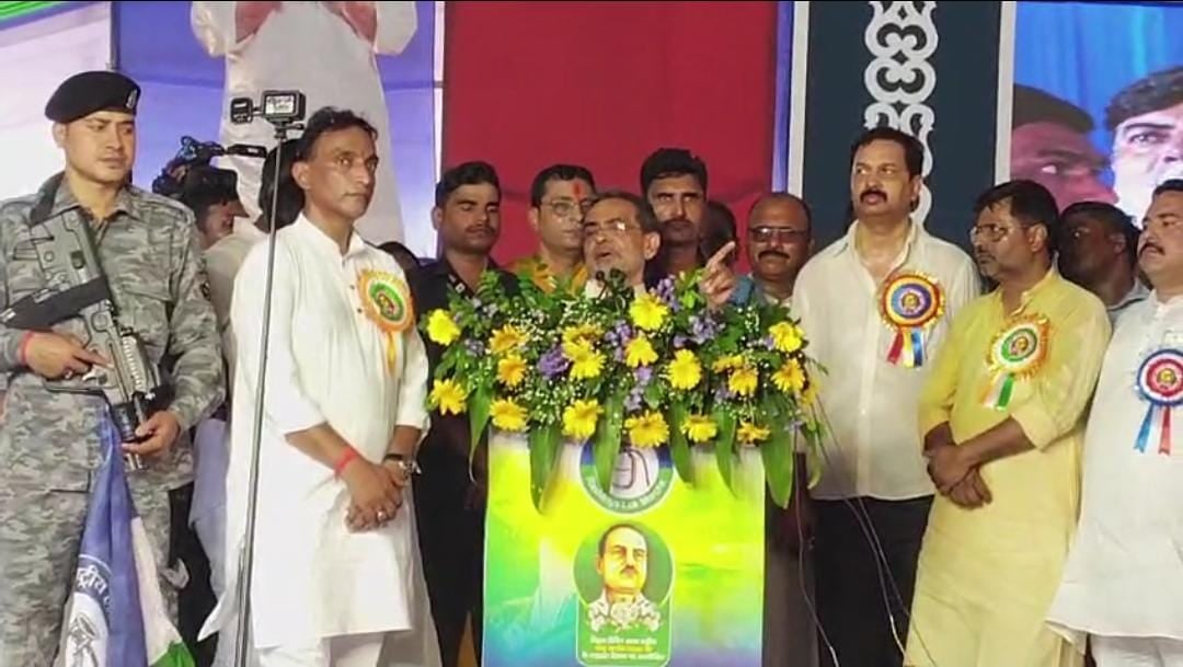 गंगा किनारे डांस करने से मुख्यमंत्री बनने का सपना पूरा नहीं होगा, उपेंद्र कुशवाहा ने शक्ति प्रदर्शन महारैली के दौरान तेजस्वी यादव पर साधा निशाना