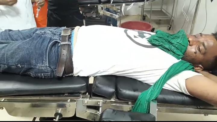 ये इश्क नहीं आसान.... महबूबा से मिलने उसके ससुराल पहुंच प्रेमी फिर लोगो ने पकड़कर किया ऐसा हाल कि उतर गया इश्क का बुखार