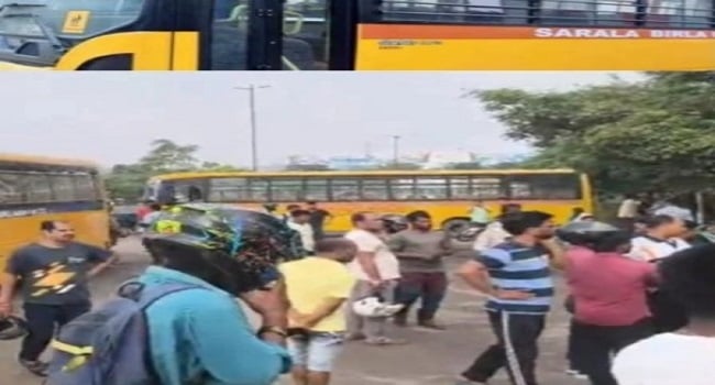 BREAKING: रांची के खेलगांव में भीषण सड़क हादसा, सरला बिरला स्कूल की बस ने स्कूटी सवार को रौंदा, मौके पर मौत, एक घायल