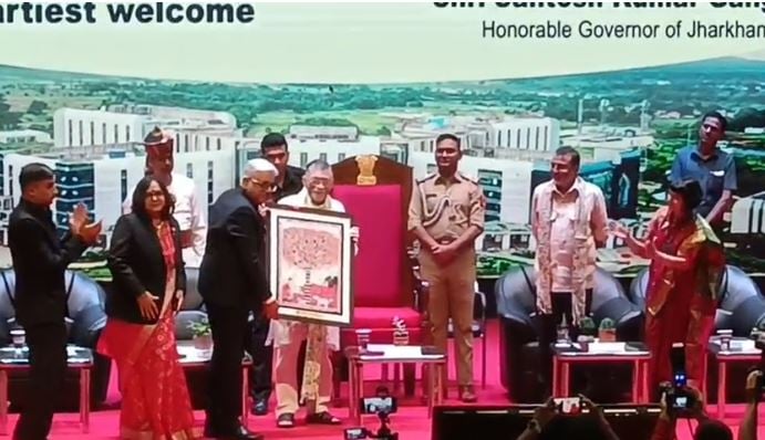 AIIMS देवघर का छठा स्थापना दिवस, बोले राज्यपाल-एम्स बनेगा मिशाल, गंभीर बीमारी के इलाज के लिए नहीं करना होगा मेट्रो सिटी का रुख