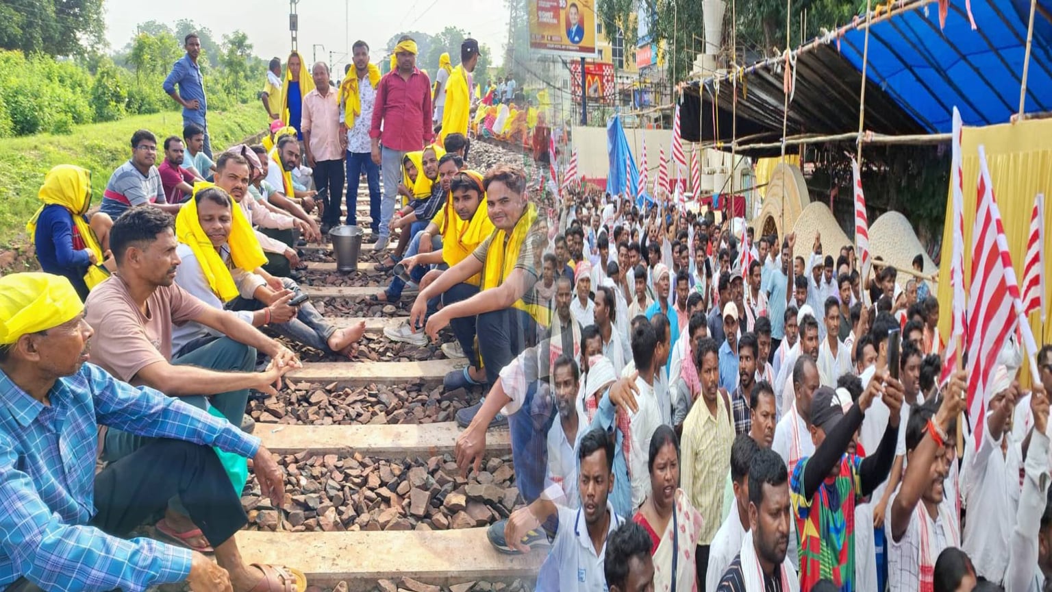 आदिवासी और कुड़मी आमने सामने!पूरे झारखंड में जमकर बवाल