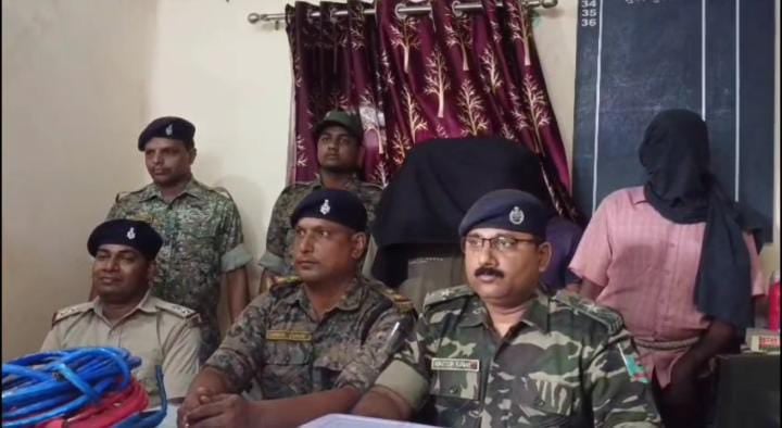 धनबाद में हुए कॉपर केबल चोरी कांड का पुलिस ने किया उद्भेदन, तीन गिरफ्तार