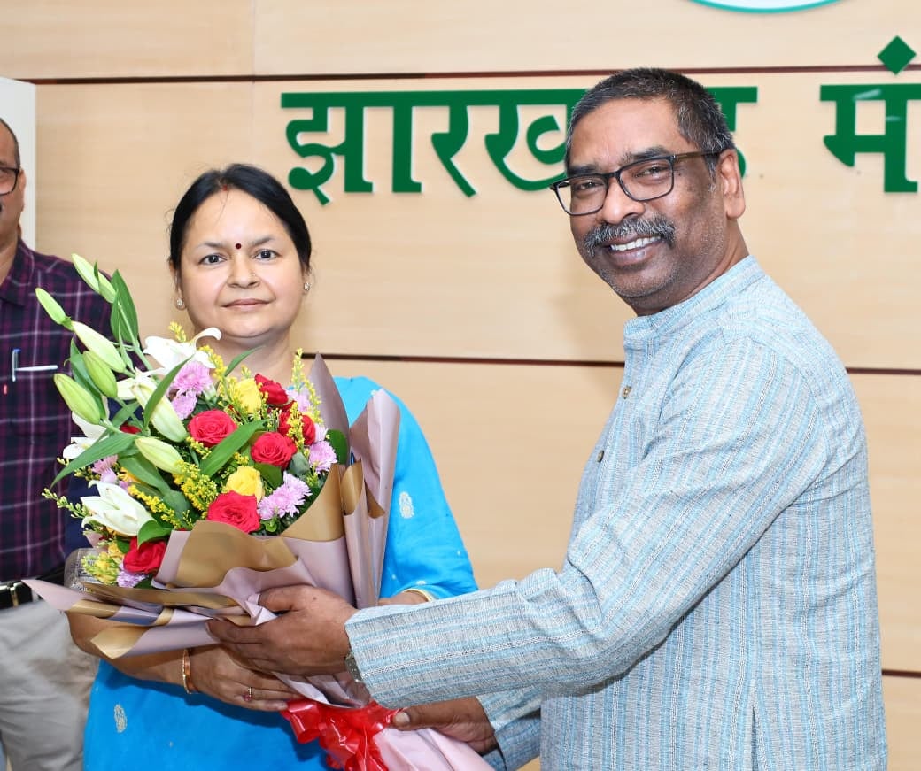 BREAKING: निवर्तमान मुख्य सचिव अलका तिवारी बनेंगी राज्य निर्वाचन आयुक्त, CM हेमंत सोरेन ने की घोषणा