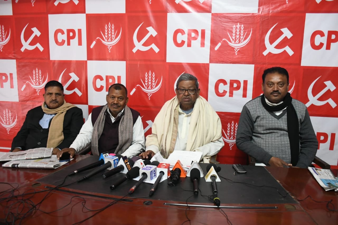 बोले पूर्व सांसद भुवनेश्वर मेहता,  राज्य में धड़ल्ले से हो रही कोयला तस्करी, रोक लगाए सरकार