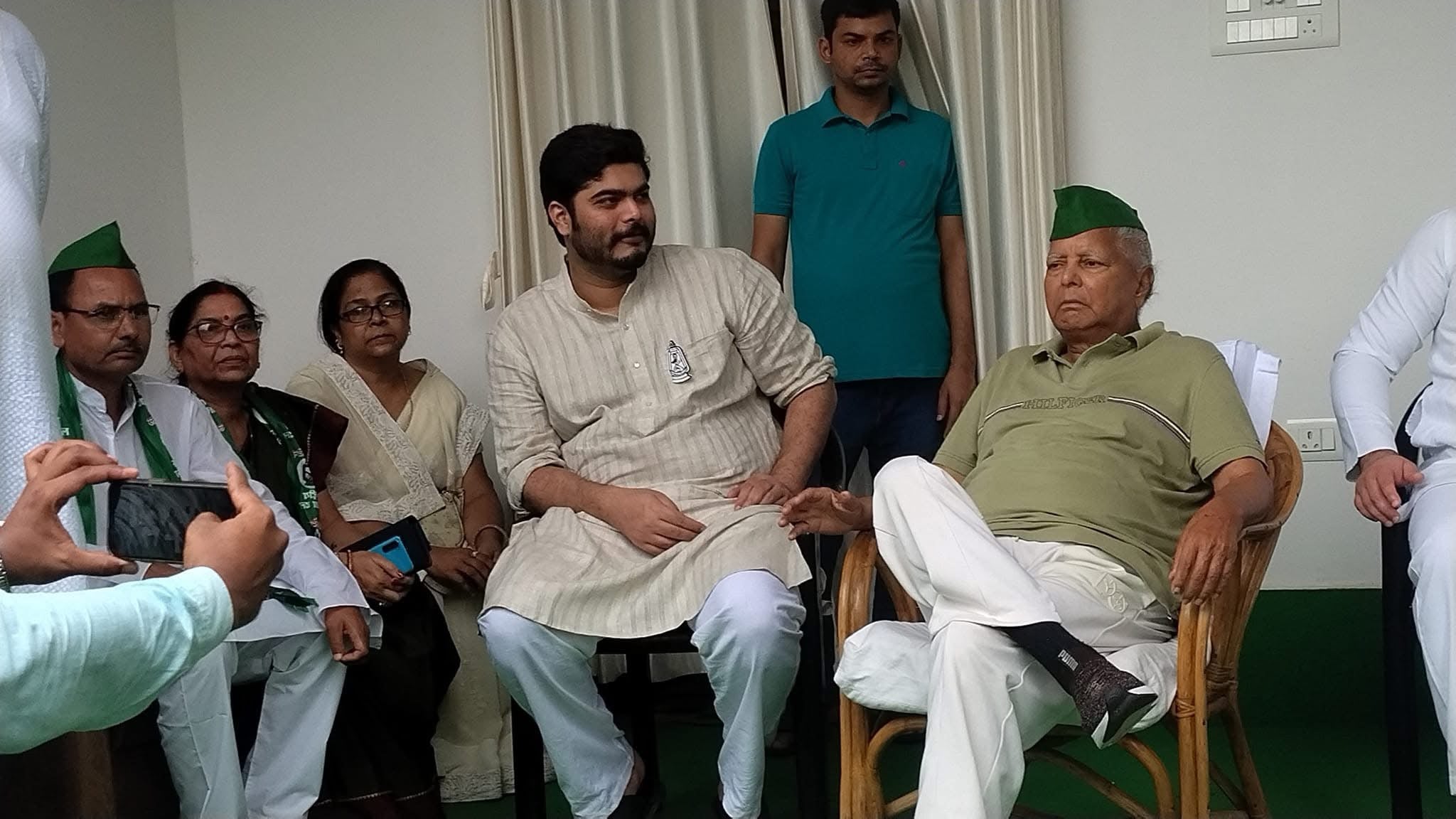 Bihar Politics: सहाबुद्दीन की राजनितिक विरासत  संभालेंगे ओसामा ,लालू ने दे दिया टिकट,सीटिंग विधायक हरिशंकर ने किया समर्थन