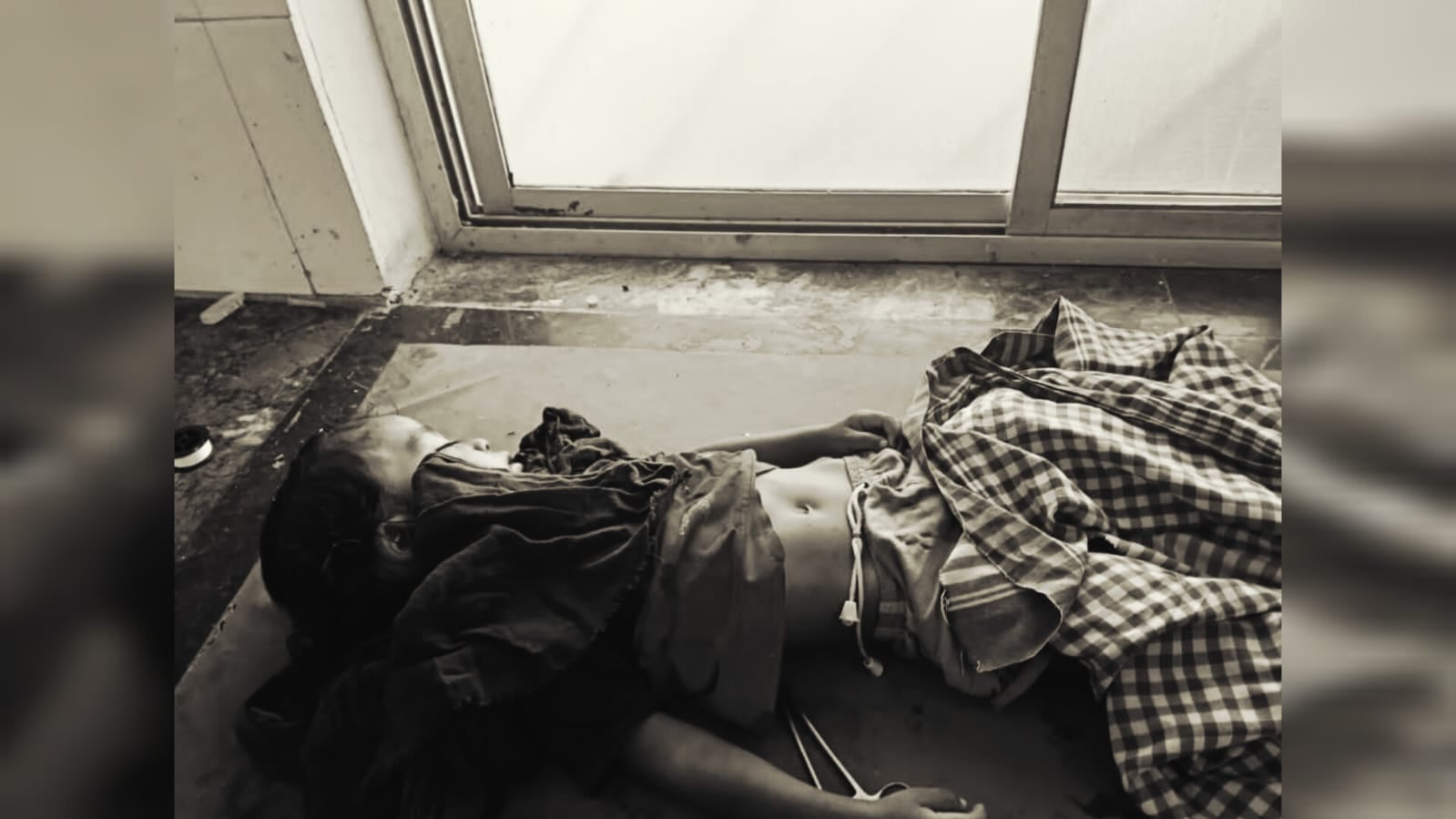 BREAKING: पलामू में दर्दनाक हादसा, निजी स्कूल वैन की चपेट में आकर चार साल के मासूम की मौत, सुरक्षा व्यवस्था पर उठे सवाल