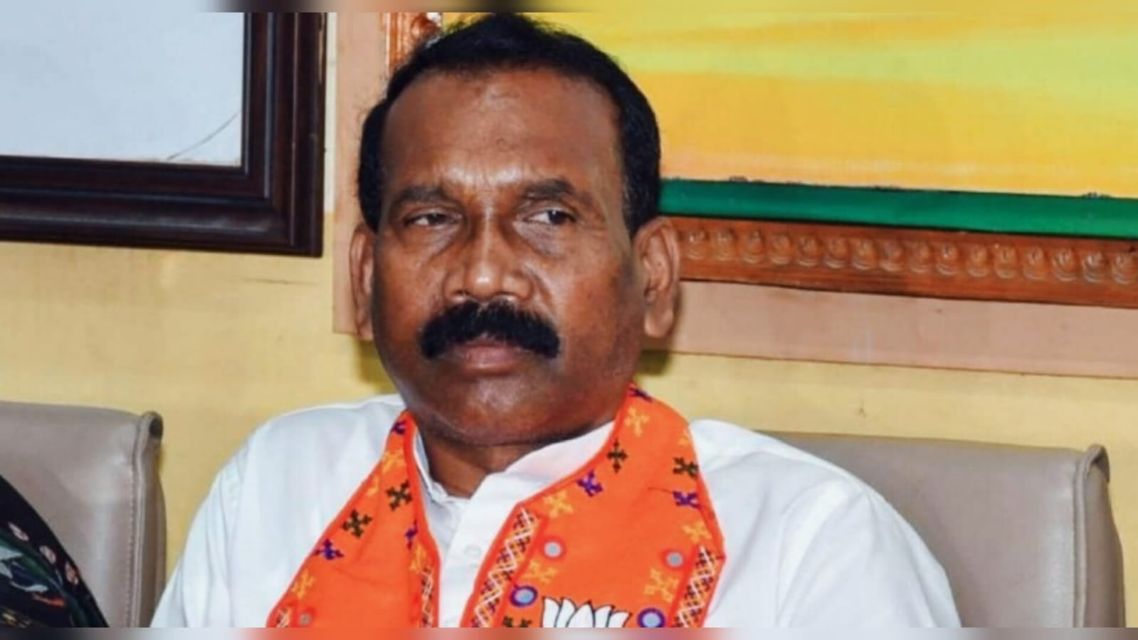 बीत गए पांच दिन, लेकिन अब तक नहीं हुई FIR दर्ज! अवैध खनन को लेकर मधु कोड़ा ने थाना प्रभारी व खनन पदाधिकारी पर की कार्रवाई की मांग