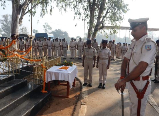 एक वर्ष में 191 पुलिस पदाधिकारी और कर्मी ने दी शहादत, पुलिस संस्मरण दिवस पर किया गया नमन