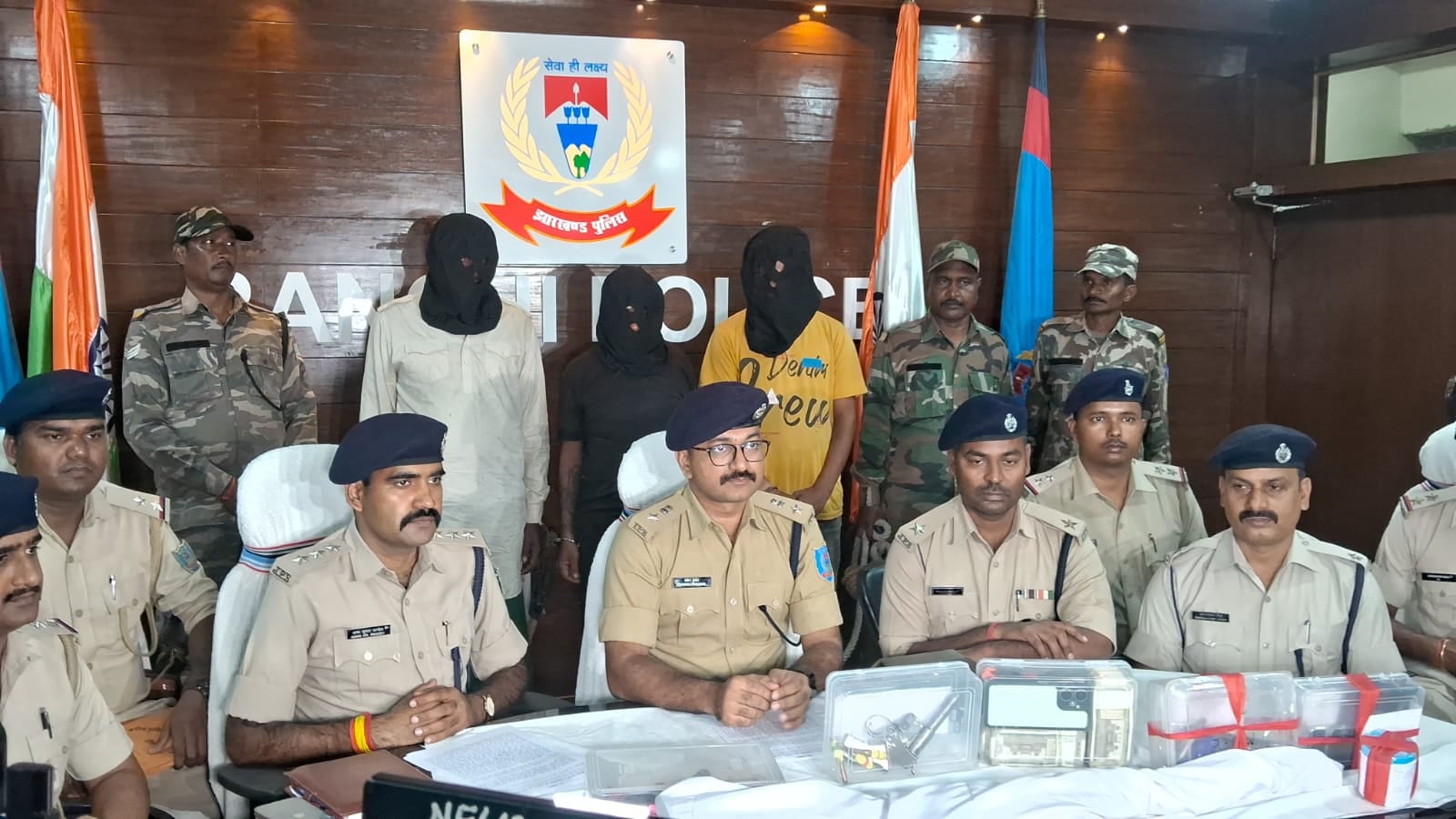 चौपाटी मर्डर केस: रांची में निलंबित सिपाही ने अपराधी को दिया गन और हो गई कारोबारी की हत्या, SP ने किया चौकने वाला खुलासा