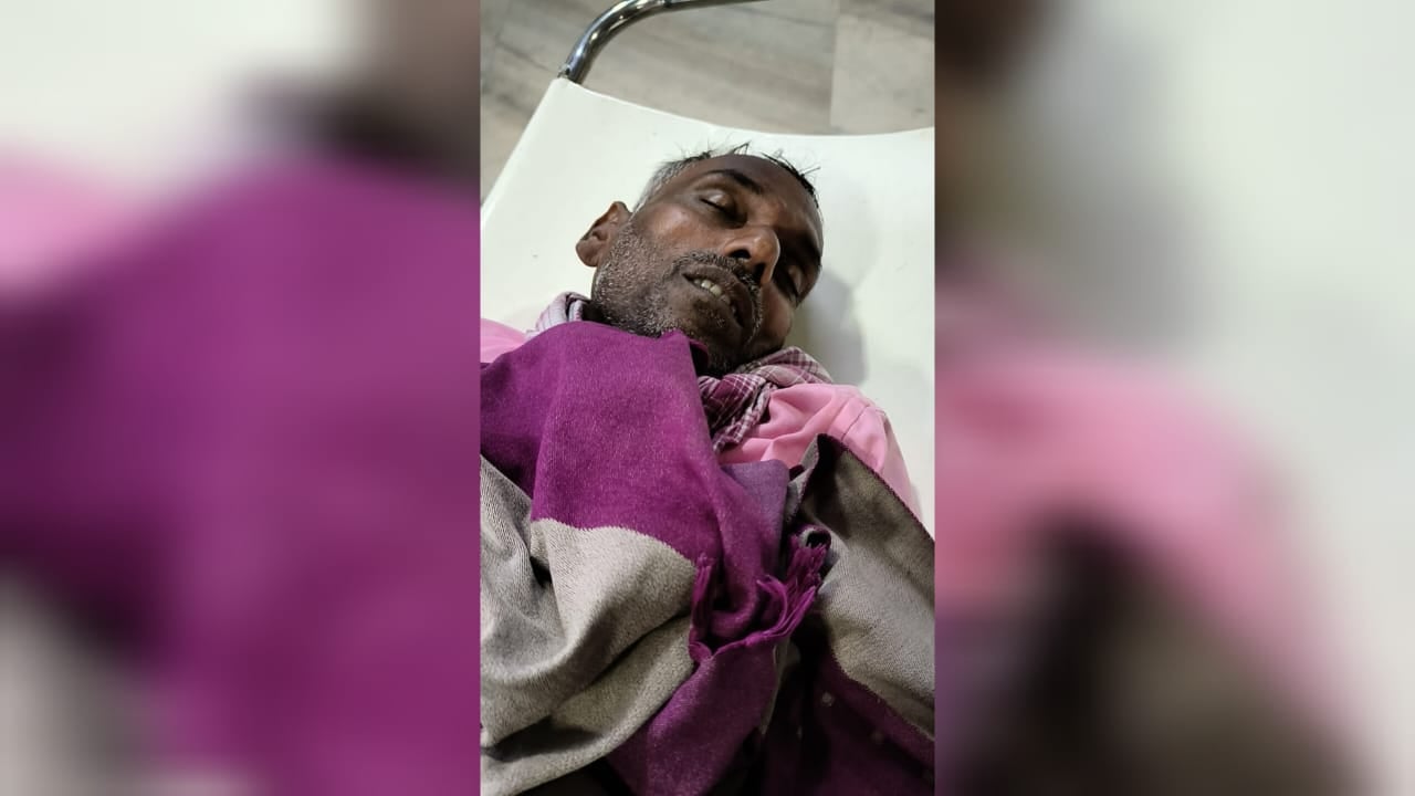 गोड्डा स्टेशन पर बेहोश मिला शख्स, आरपीएफ की सूझबूझ से बची जान, नशाखुरानी जांच में जुटी RPF