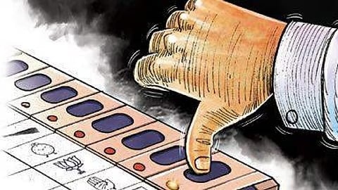 घाटशिला उपचुनाव 2025: 2.55 लाख मतदाता करेंगे फैसला, कल 13 उम्मीदवारों की किस्मत ईवीएम में होगी कैद