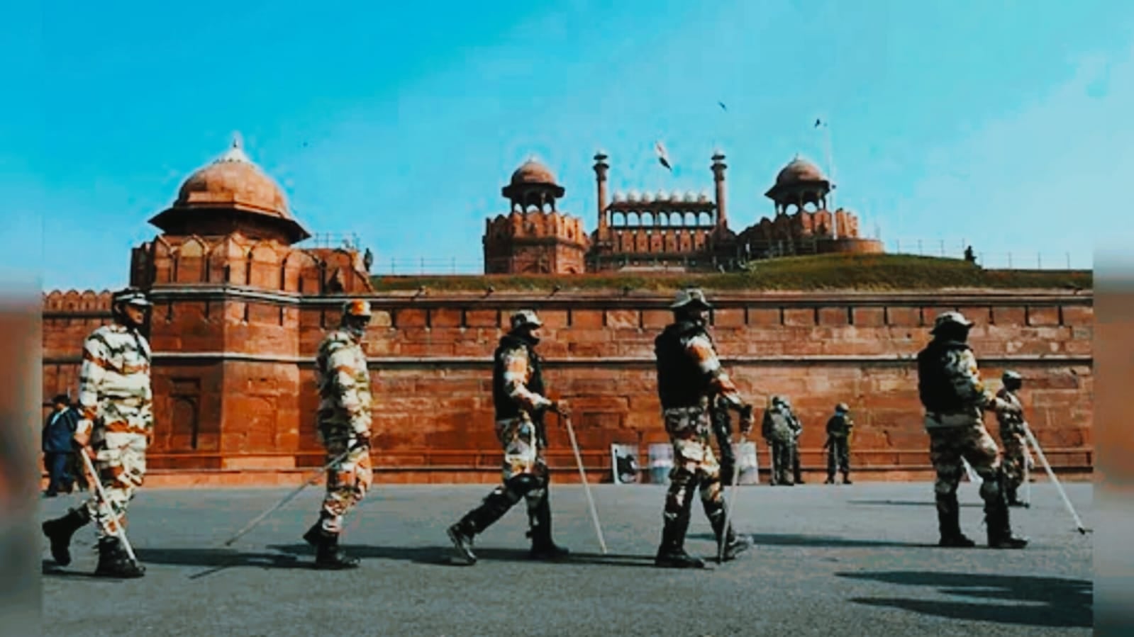 दिल्ली ब्लास्ट के बाद तीन दिन बंद रहेगा लाल किला, पूरे इलाके में बढ़ाई गई सुरक्षा