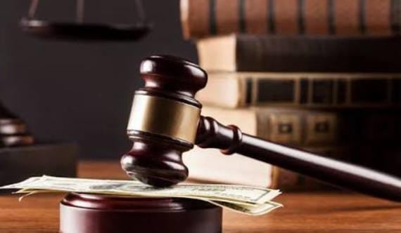 शादीशुदा महिला का अगर दूसरे मर्द से हुआ बच्चा तो कौन लेगा ज़िम्मेदारी, पढ़ें क्या कहता है भारतीय कानून