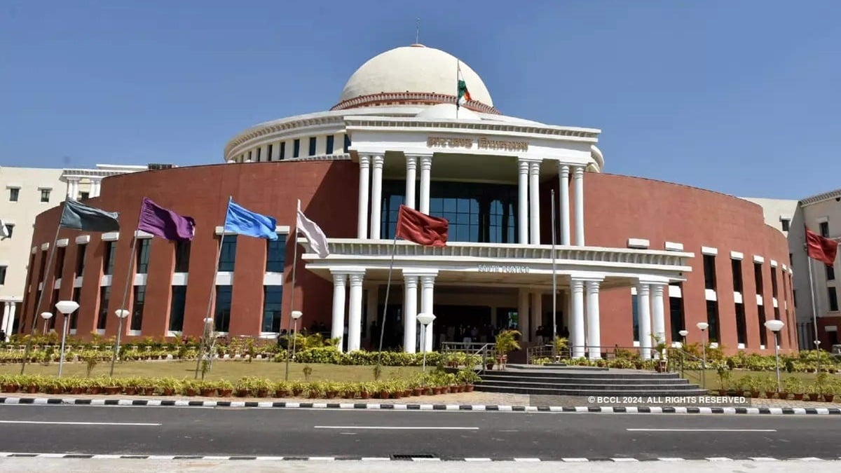 झारखंड विधानसभा के 25वें स्थापना दिवस पर नक्सल ऑपरेशन में शहीद हुए जवानों को मिलेगा सम्मान