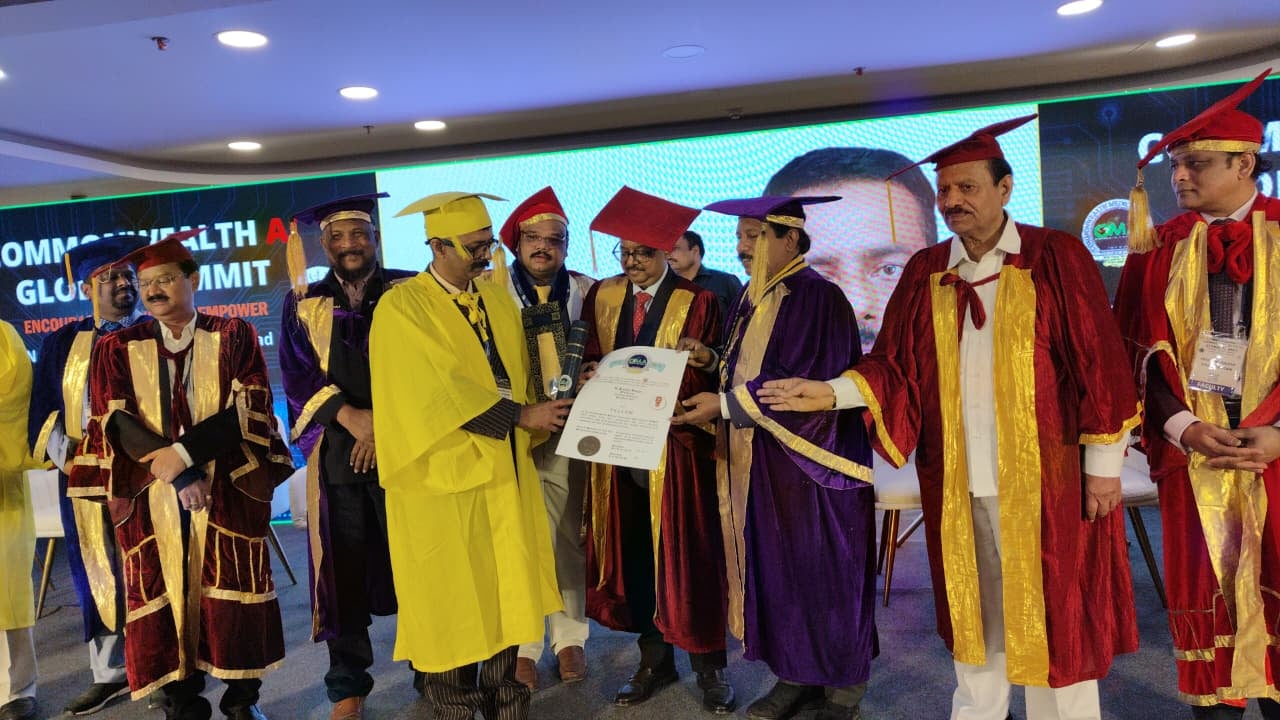 पटना के डॉ. प्रभात रंजन को कॉमनवेल्थ मेडिकल एसोसिएशन फेलोशिप अवार्ड, मुख्य न्यायाधीश सूर्यकांत ने किया सम्मानित